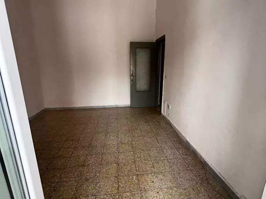 Immagine 12 di Appartamento in vendita  in VIA r. sanzio a Battipaglia