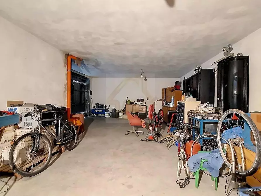 Immagine 5 di Villa in vendita  in VIA Calabria 13 a Lainate