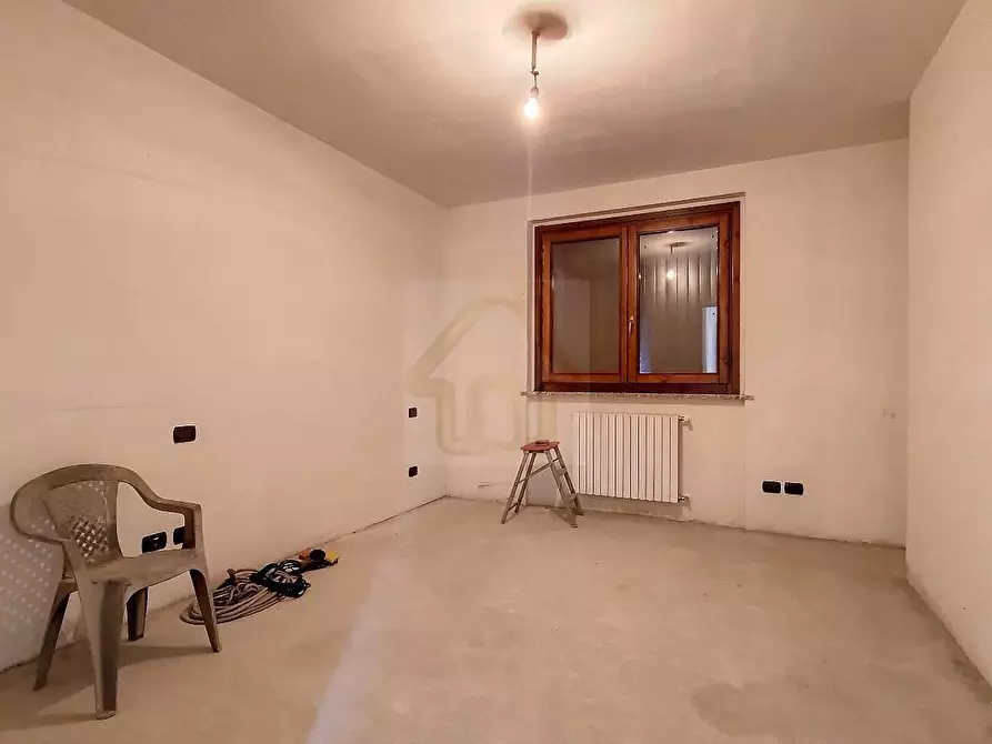 Immagine 14 di Villa in vendita  in VIA Calabria 13 a Lainate
