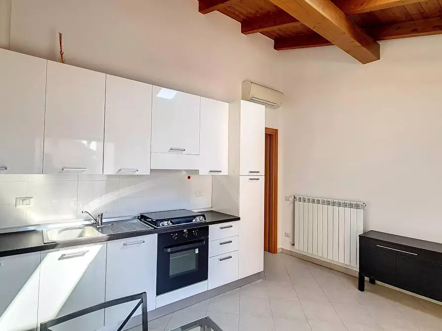 Immagine 2 di Appartamento in affitto  in VIA Camillo Chiesa 51 a Pogliano Milanese