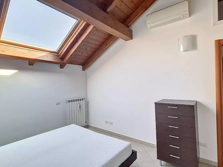 Immagine 9 di Appartamento in affitto  in VIA Camillo Chiesa 51 a Pogliano Milanese