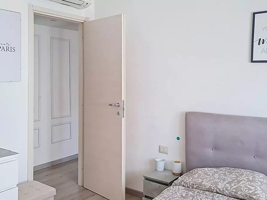 Immagine 14 di Appartamento in vendita  in VIA prima strada 5 a Lainate