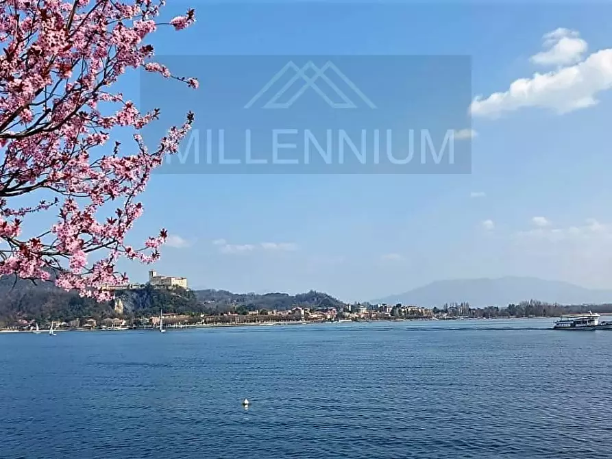 Immagine 30 di Villa in vendita  in VIA usellini 6 0 a Arona