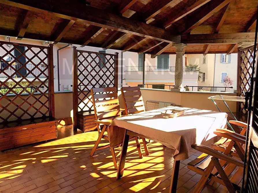 Immagine 5 di Villa in vendita  in VIA al castello 0 a Stresa