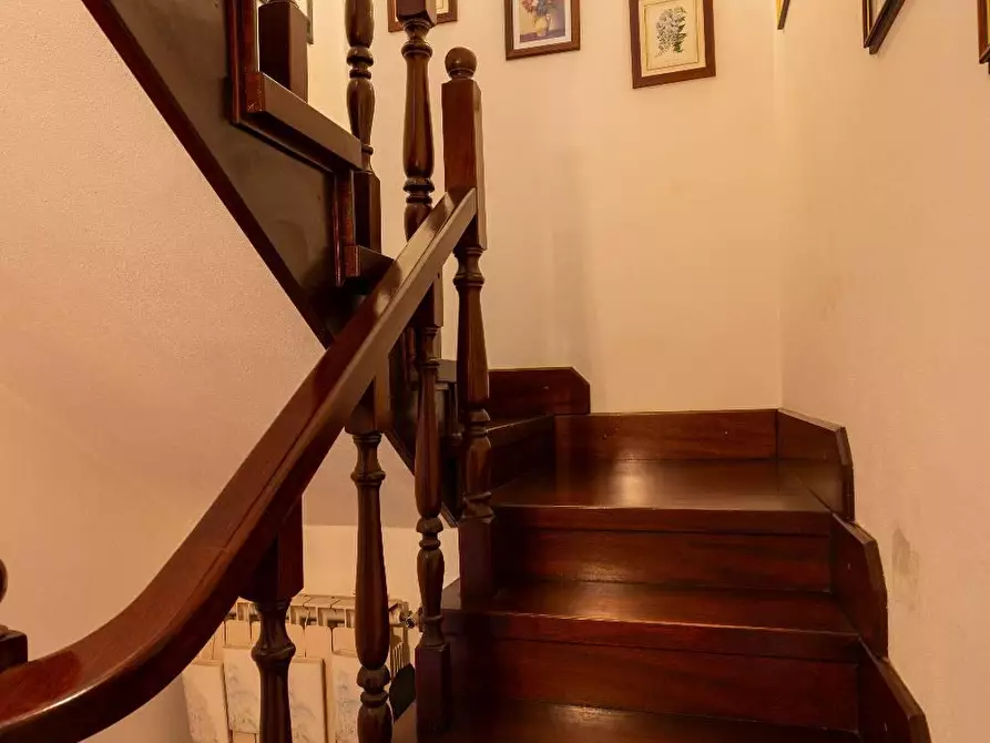 Immagine 11 di Villa in vendita  in VIA al castello 0 a Stresa