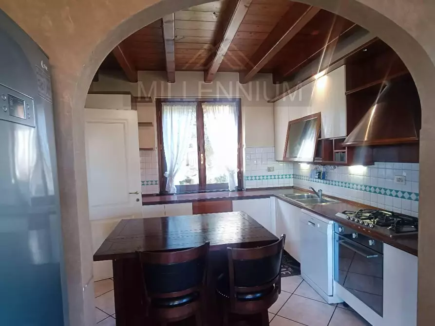 Immagine 12 di Villa in vendita  in VIA Ghevio a Meina