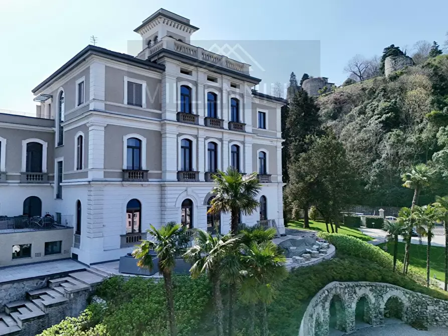 Immagine 24 di Appartamento in vendita  in VIA san carlo a Arona