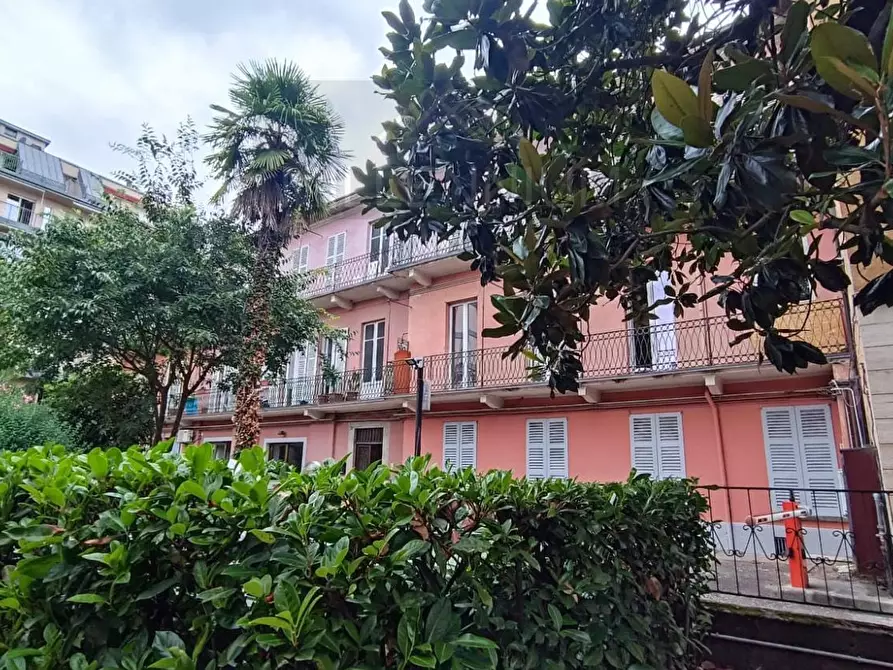 Immagine 13 di Appartamento in vendita  in CORSO LIBERAZIONE 83 a Arona
