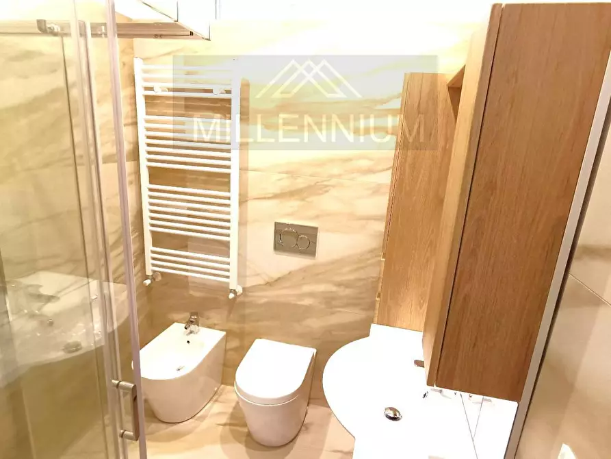 Immagine 10 di Appartamento in vendita  in VIA huy a Arona