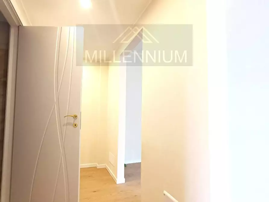 Immagine 14 di Appartamento in vendita  in VIA huy a Arona