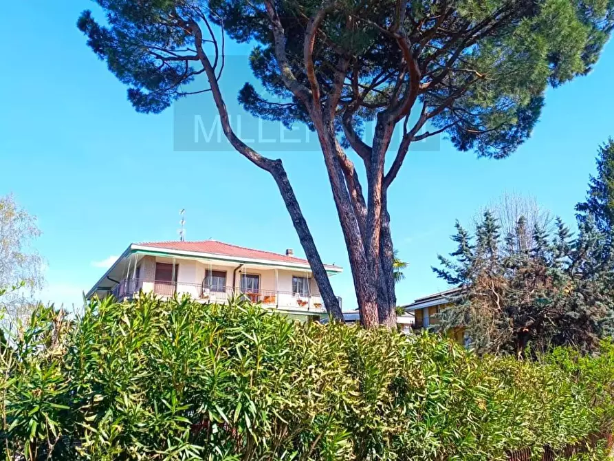 Immagine 19 di Appartamento in vendita  in VIA huy a Arona