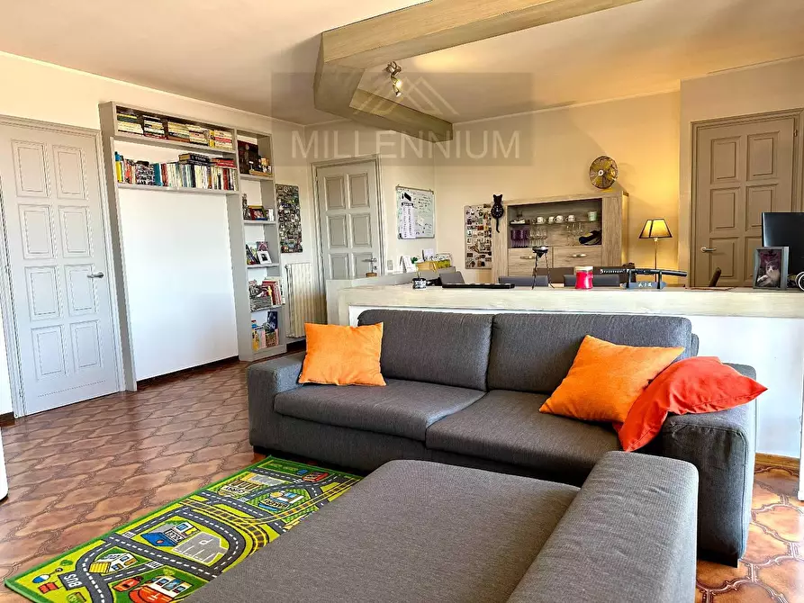 Immagine 16 di Villa in vendita  in VIA sempione a Meina