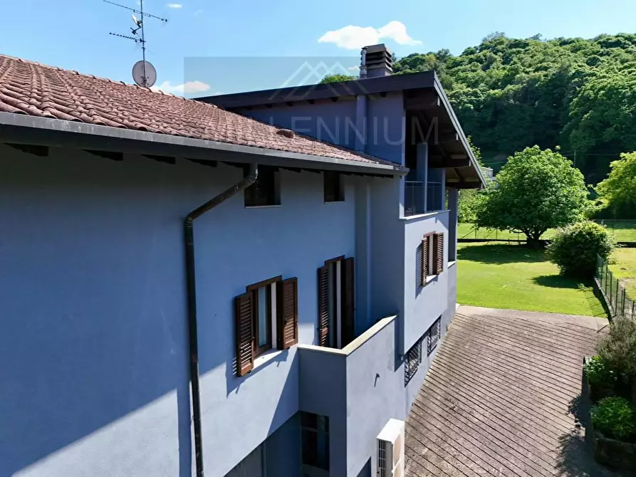 Immagine 27 di Villa in vendita  in VIA Monte Rosa a Dormelletto