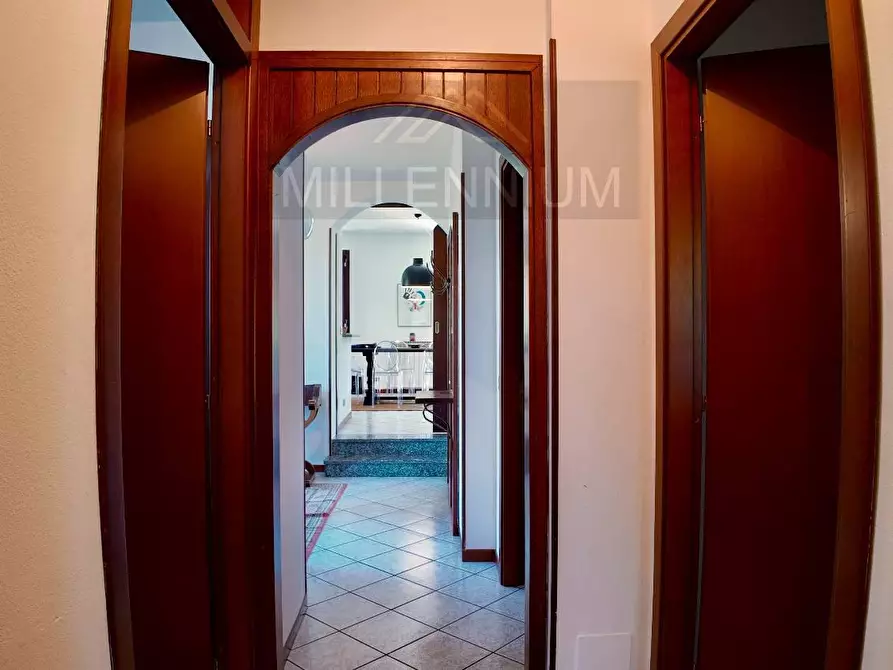 Immagine 19 di Villa in vendita  in VIA Monte Rosa a Dormelletto