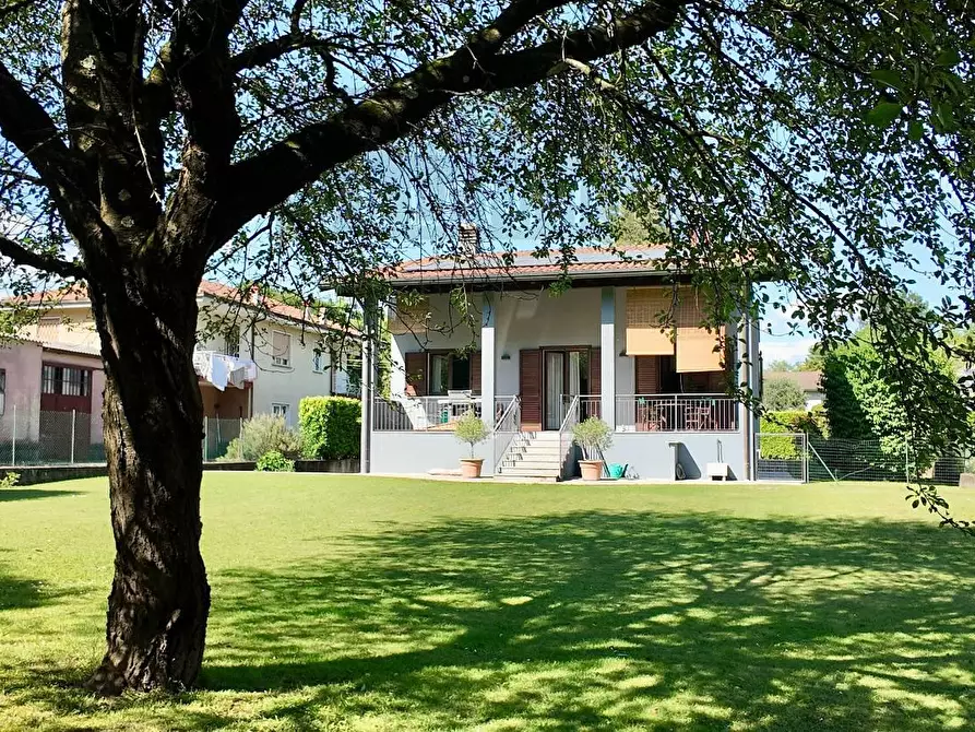 Immagine 13 di Villa in vendita  in VIA Monte Rosa a Dormelletto