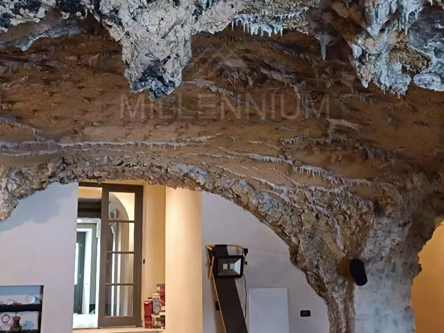 Immagine 16 di Appartamento in vendita  in VIA san carlo a Arona