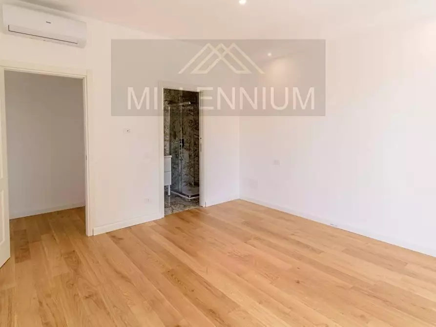 Immagine 6 di Appartamento in vendita  in VIA martiri liberta' a Arona