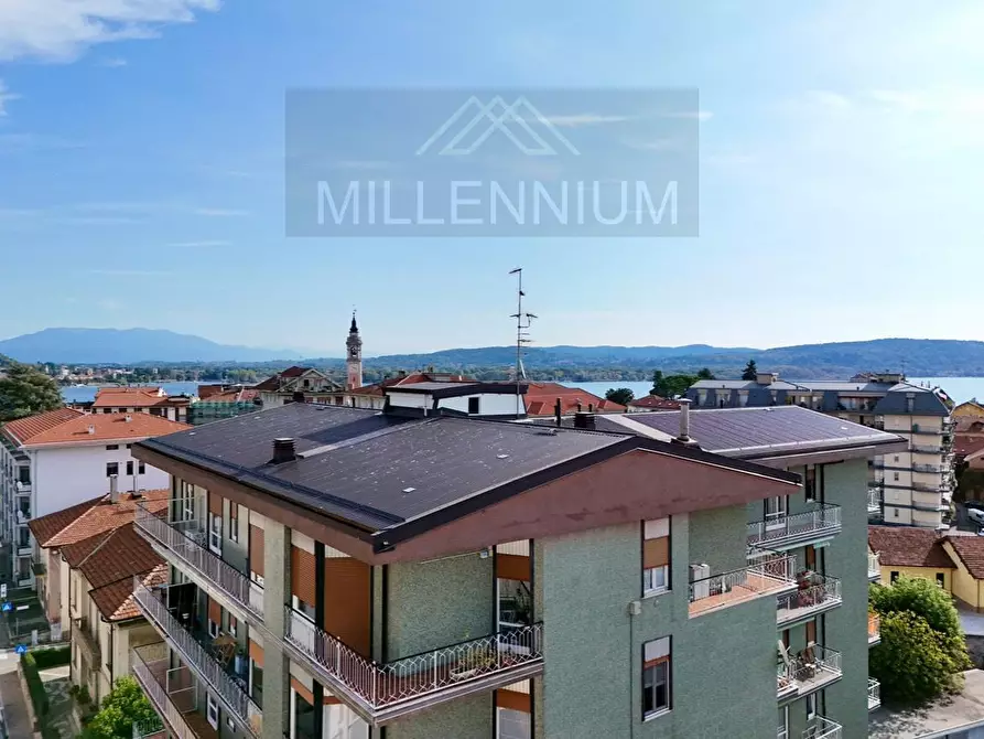 Immagine 2 di Appartamento in vendita  in VIA martiri liberta' a Arona