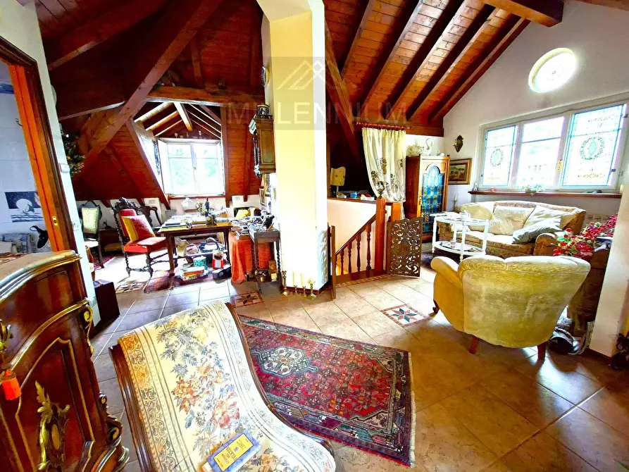 Immagine 10 di Villa in vendita  in VIA Principe Piemonte a Stresa