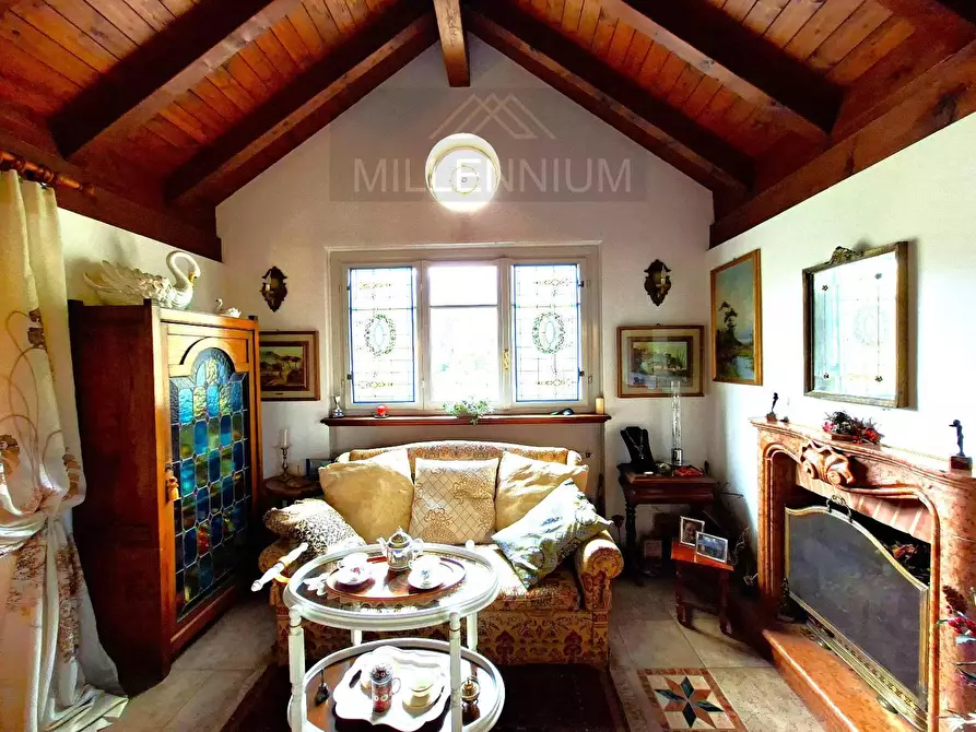 Immagine 8 di Villa in vendita  in VIA Principe Piemonte a Stresa