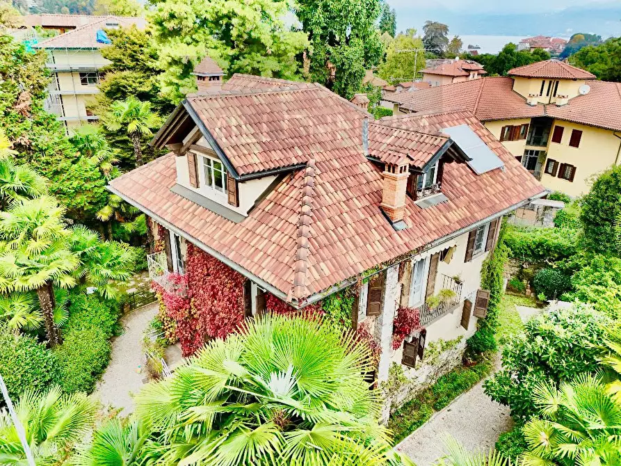 Immagine 20 di Villa in vendita  in VIA Principe Piemonte a Stresa