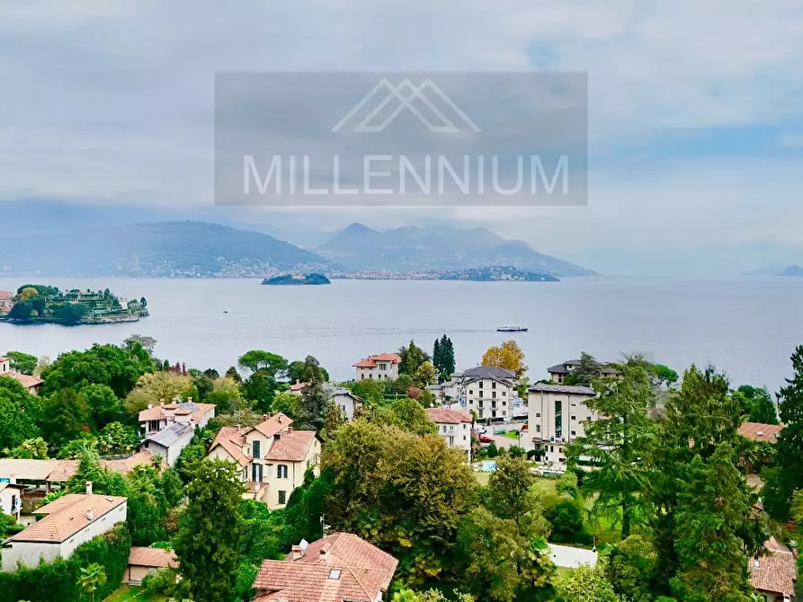 Immagine 3 di Villa in vendita  in VIA Principe Piemonte a Stresa