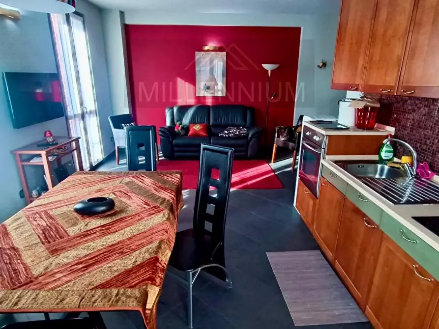 Immagine 3 di Attico in vendita  in VIA corso cavour 7 a Arona