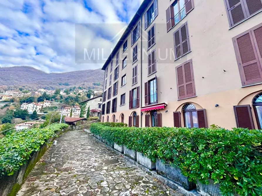Immagine 5 di Appartamento in vendita  a Nesso