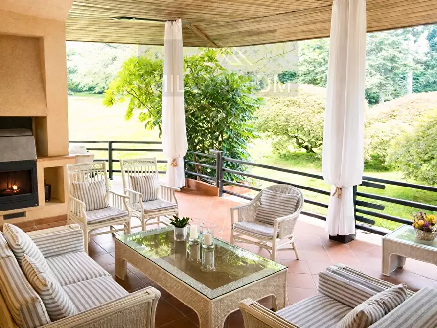 Immagine 11 di Villa in vendita  in VIA dormelletto a Arona