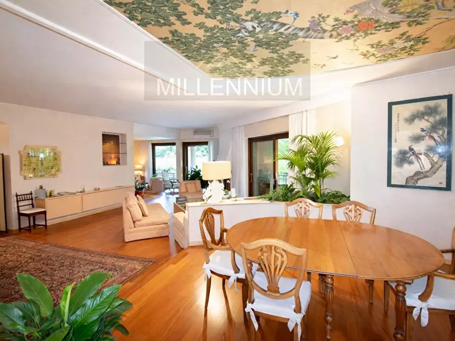 Immagine 6 di Villa in vendita  in VIA dormelletto a Arona