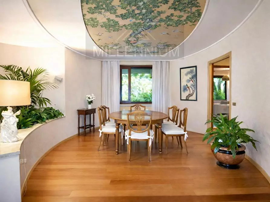 Immagine 7 di Villa in vendita  in VIA dormelletto a Arona