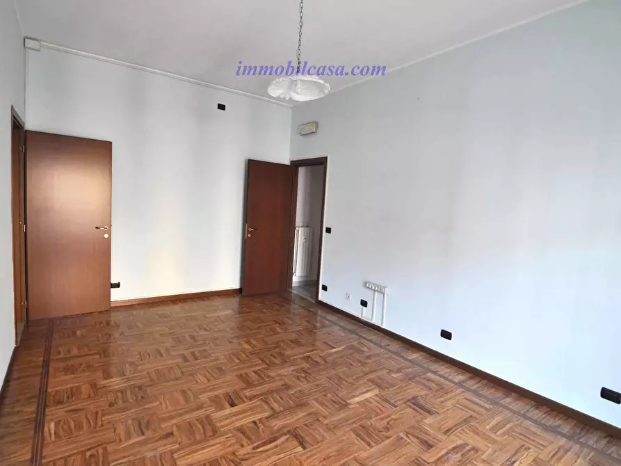 Immagine 10 di Ufficio in affitto  in CORSO Nizza 31 a Cuneo