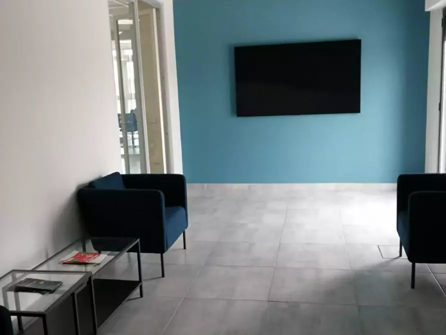 Immagine 6 di Ufficio in affitto  in VIA Circumvallazione Esterna a Casoria