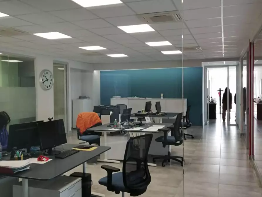 Immagine 11 di Ufficio in affitto  in VIA Circumvallazione Esterna a Casoria