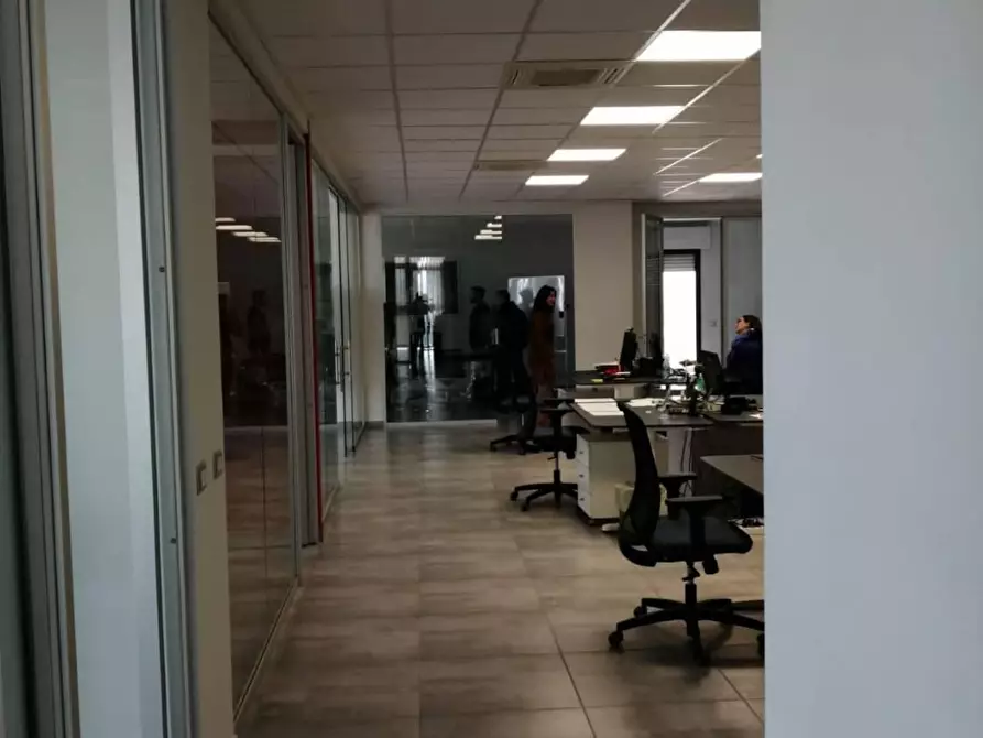 Immagine 16 di Ufficio in affitto  in VIA Circumvallazione Esterna a Casoria