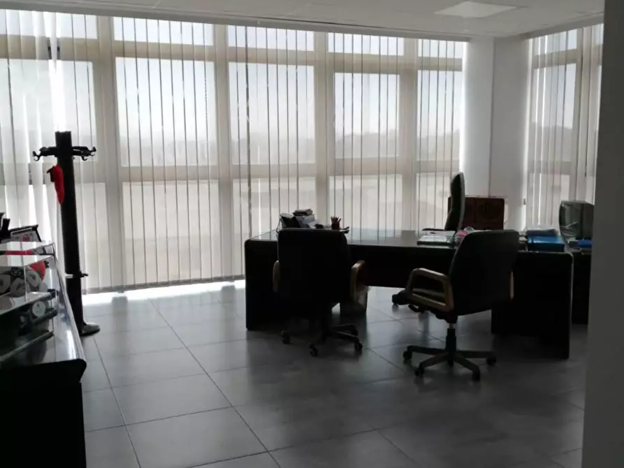 Immagine 18 di Ufficio in affitto  in VIA Circumvallazione Esterna a Casoria