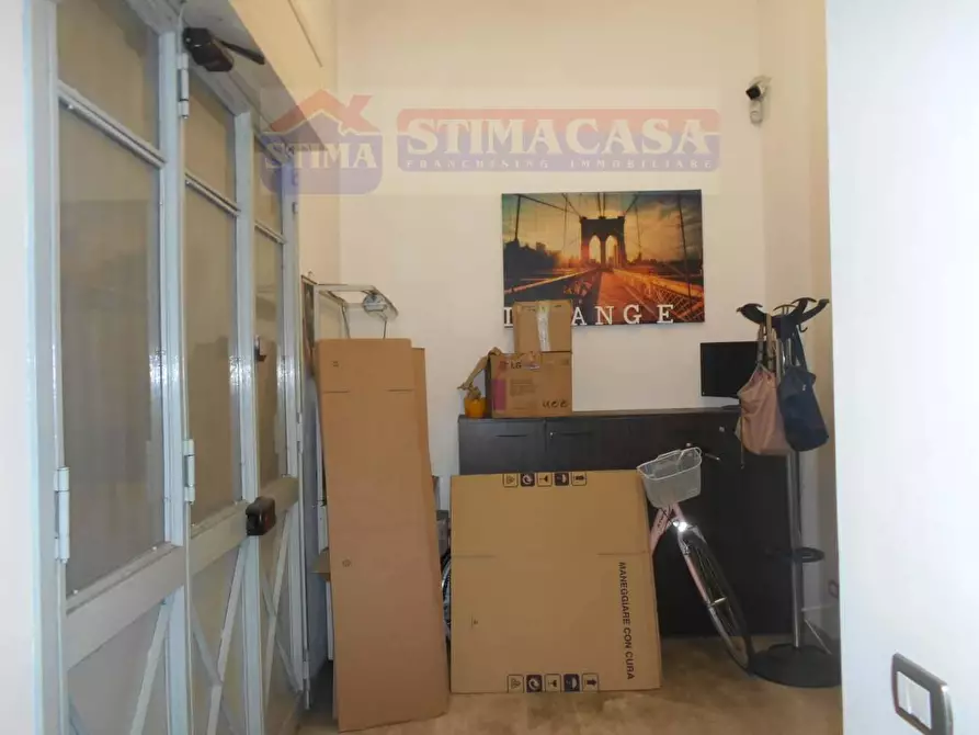 Immagine 5 di Locale commerciale in affitto  in VIA Padula a Casoria