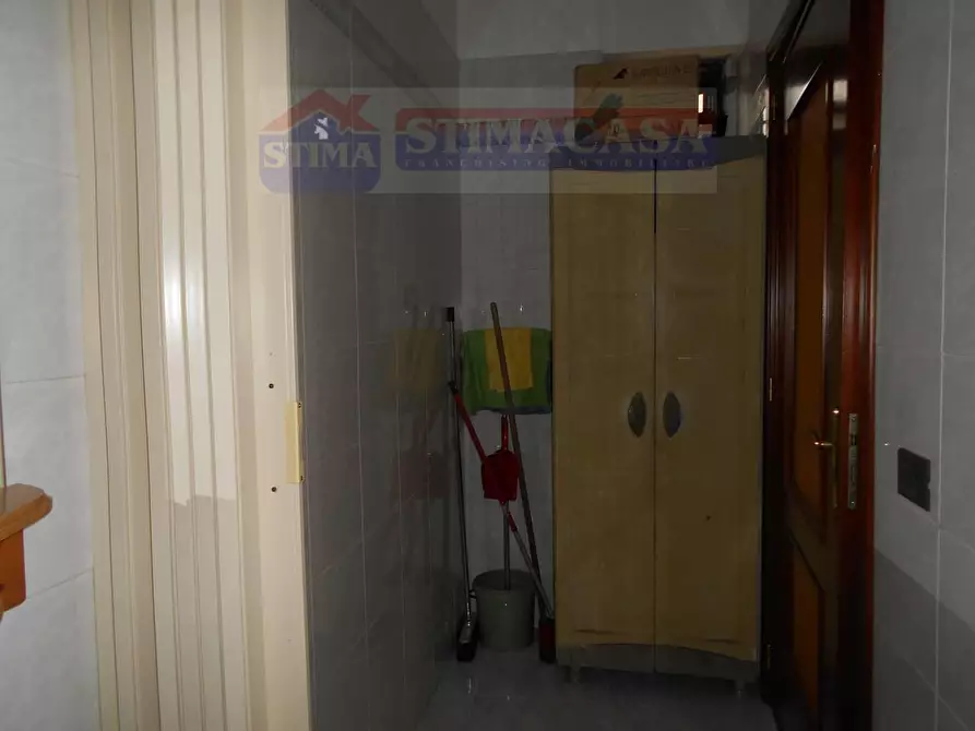 Immagine 8 di Ufficio in vendita  in VIA Etna a Casoria