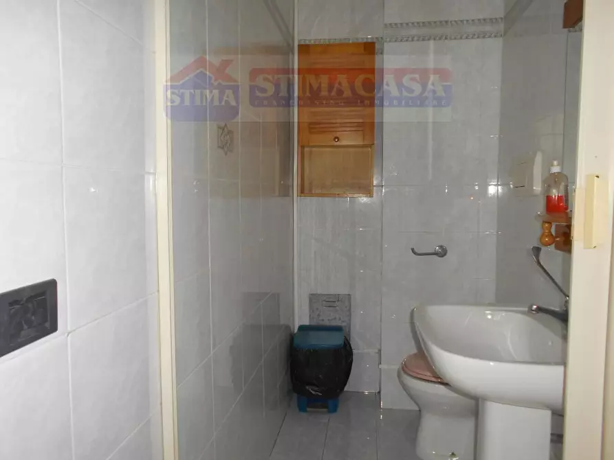 Immagine 9 di Ufficio in vendita  in VIA Etna a Casoria