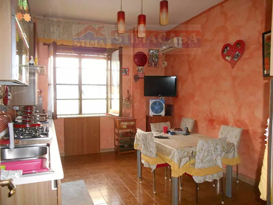 Immagine 1 di Appartamento in vendita  in VIA Della Resistenza a Afragola