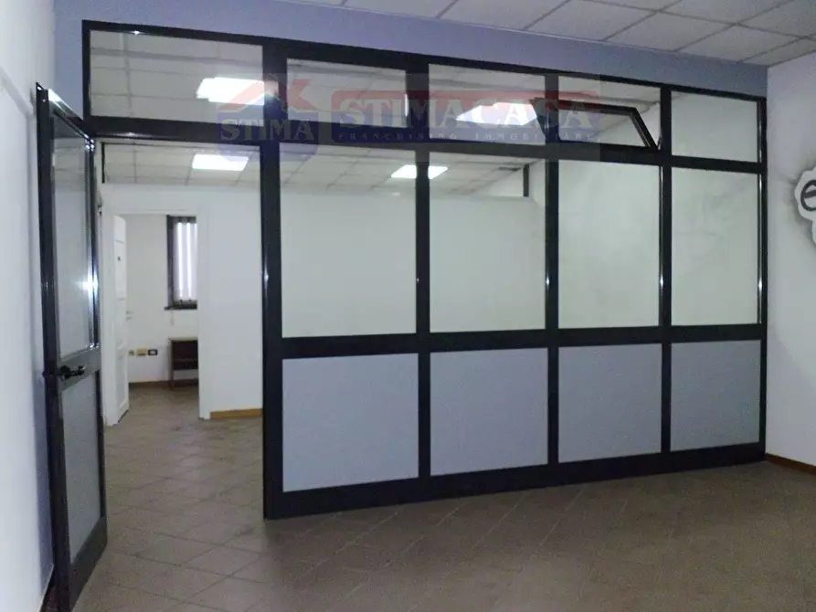 Immagine 4 di Ufficio in affitto  in VIA Circumvallazione Esterna a Casoria