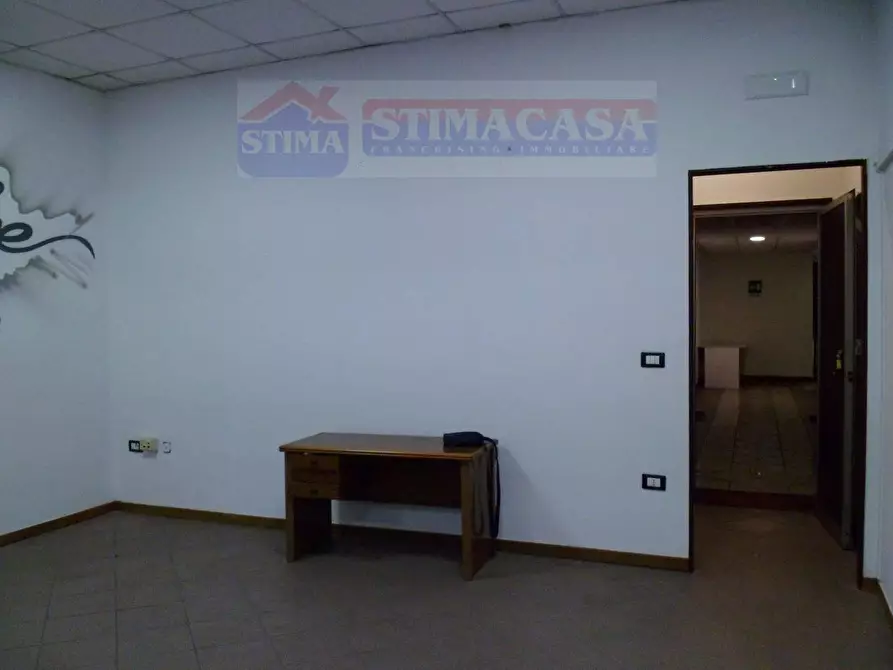 Immagine 6 di Ufficio in affitto  in VIA Circumvallazione Esterna a Casoria