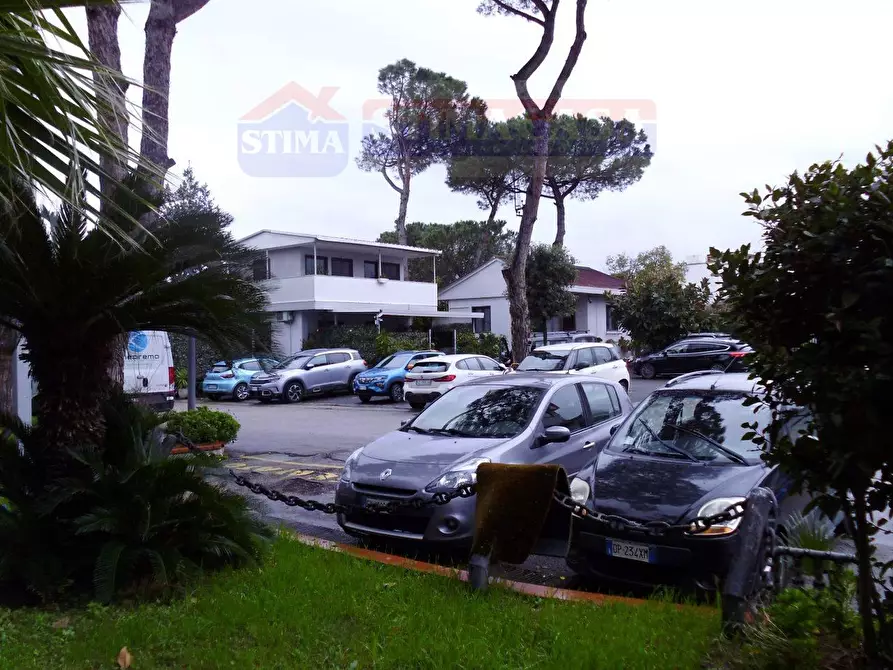 Immagine 14 di Ufficio in affitto  in VIA Circumvallazione Esterna a Casoria