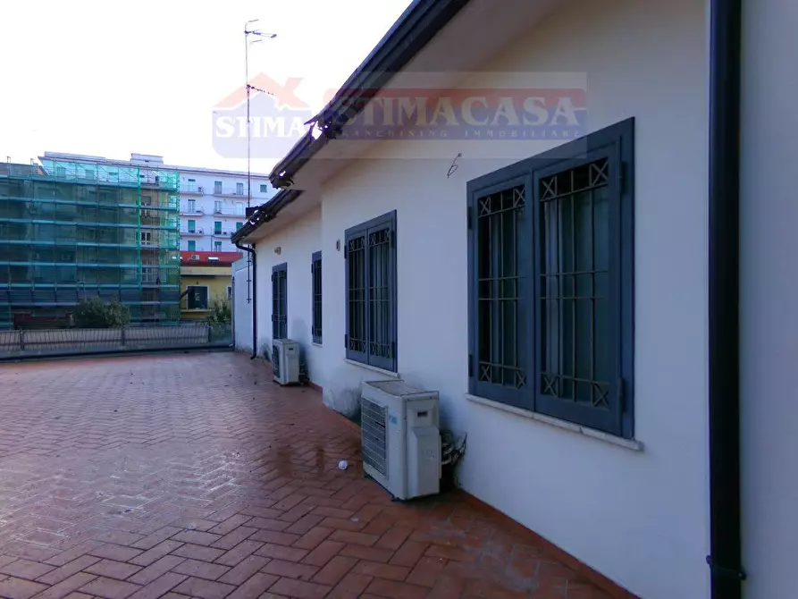 Immagine 21 di Palazzo in affitto  in VIA Roma a Aversa