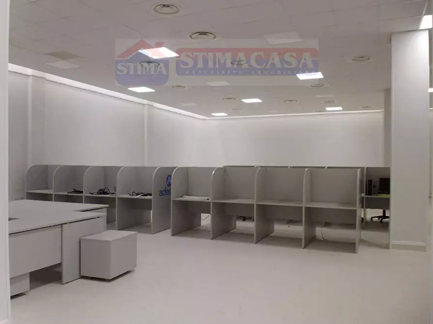 Immagine 3 di Ufficio in affitto  in VIA Pietro Donadio a Cardito