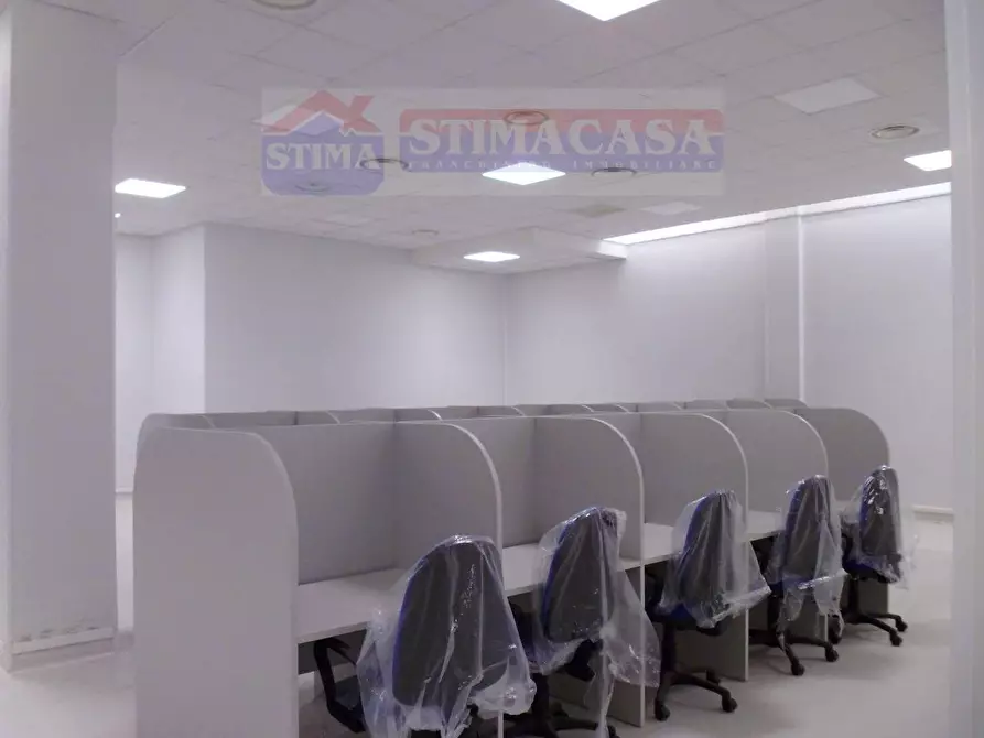 Immagine 6 di Ufficio in affitto  in VIA Pietro Donadio a Cardito