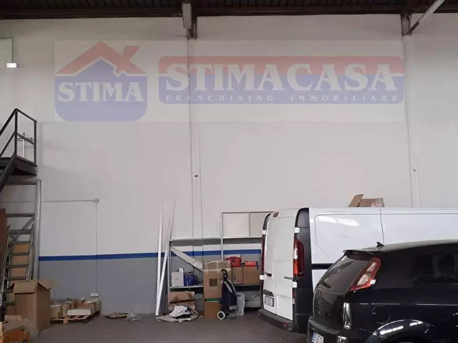 Immagine 4 di Capannone industriale in affitto  in VIA Circumvallazione Esterna a Casoria