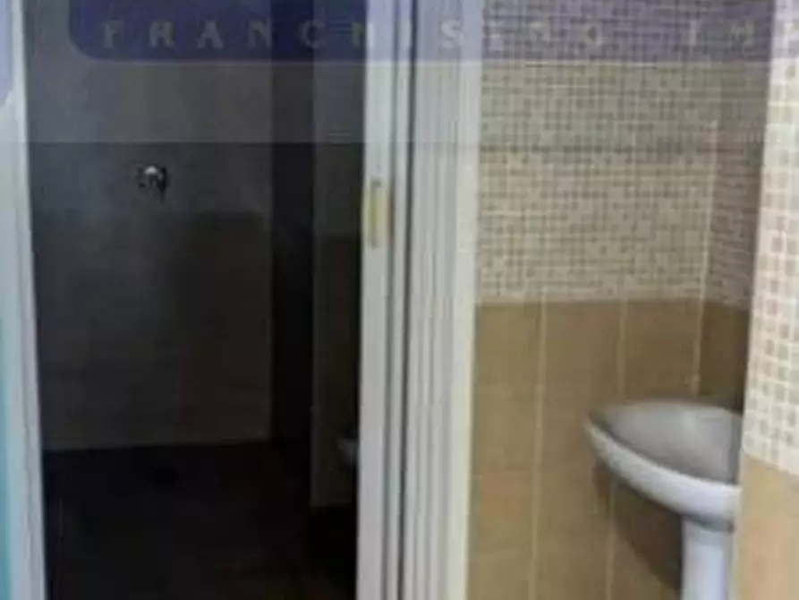 Immagine 11 di Capannone industriale in affitto  in ALTRO zona industriale a Vitulazio