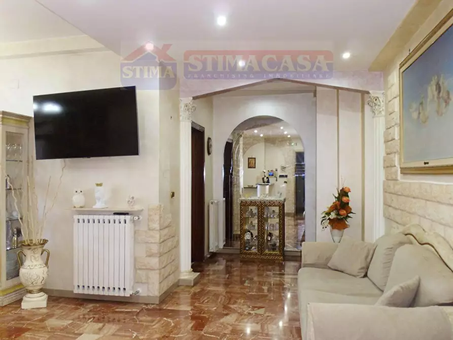 Immagine 4 di Appartamento in vendita  in VIA Napoli a Casoria