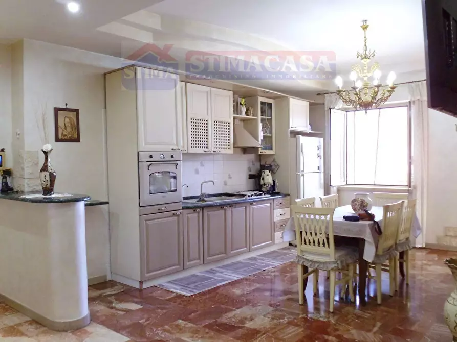 Immagine 6 di Appartamento in vendita  in VIA Napoli a Casoria